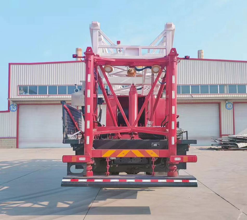 大運(yùn)牌CGC5280TXJD6DCCA修井機(jī)公告圖片