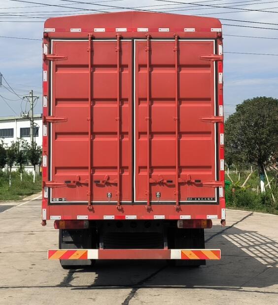 解放牌CA5180CCYP26K2L2E6A80倉柵式運輸車公告圖片