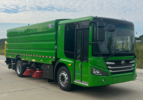 宇通牌YTZ5188TSLD0BEV純電動(dòng)掃路車(chē)