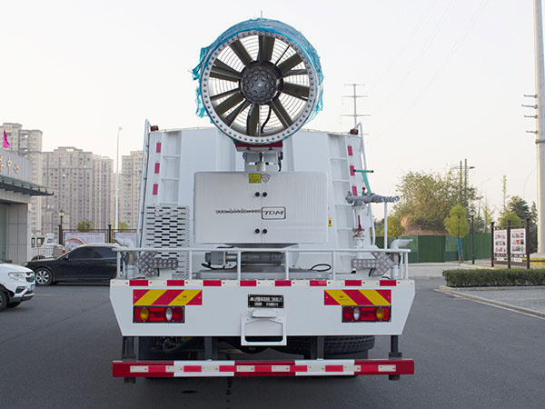 玉驍瓏牌YBH5180TDYD6多功能抑塵車公告圖片