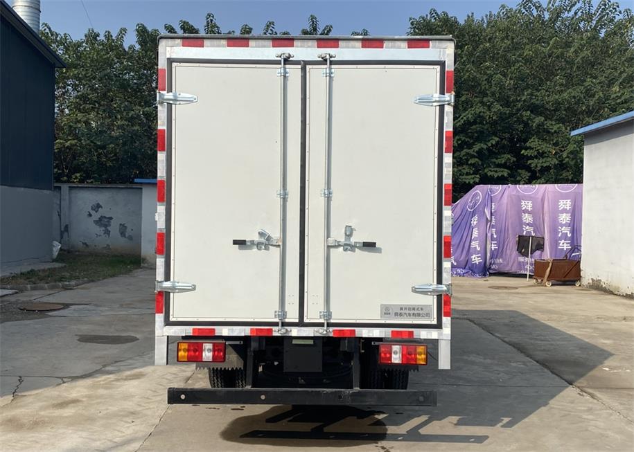 舜泰牌BTQ5041XYKJX翼開啟廂式車公告圖片