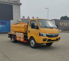 清洗吸污车