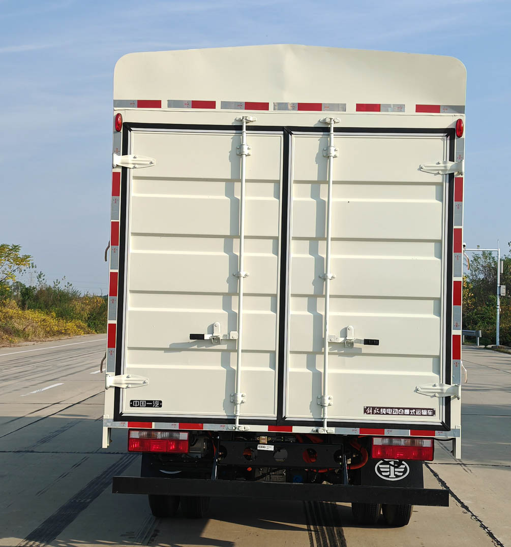 解放牌CA5049CCYP40L2BEVA85純電動倉柵式運輸車公告圖片