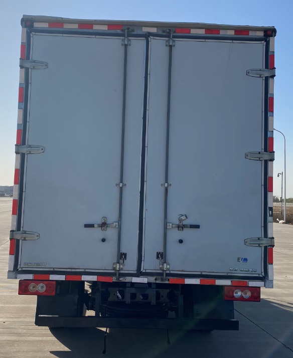 福田牌BJ5075XXYEV3純電動廂式運輸車公告圖片