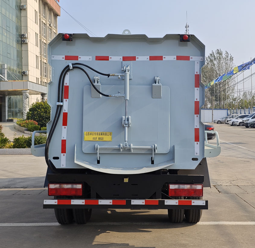 祥農(nóng)達(dá)牌SGW5040TCACA6餐廚垃圾車公告圖片