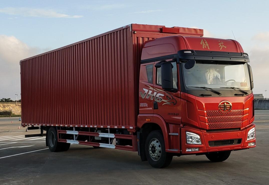 CA5181XYKP26K8L7E6A90型翼開啟廂式車圖片