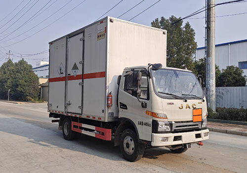 百捷牌QYY5045XZWHFC6雜項危險物品廂式運輸車公告圖片
