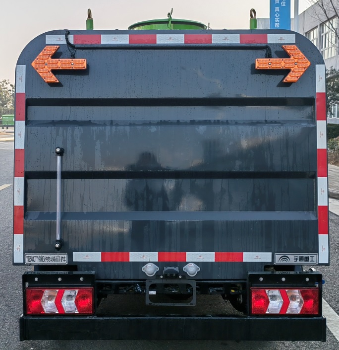 宇通牌YTZ5040TYH90BEV純電動路面養(yǎng)護車公告圖片