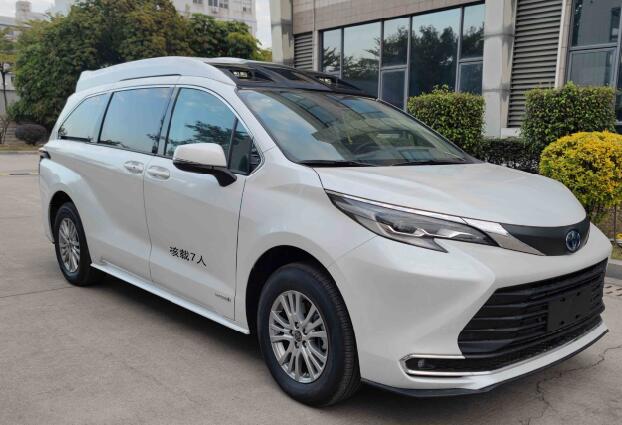 金禮牌KLB5030XSWSHEV混合動(dòng)力商務(wù)車