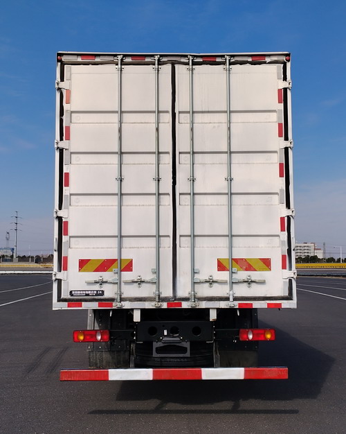 東風牌DFH5180XXYEEV6純電動廂式運輸車公告圖片