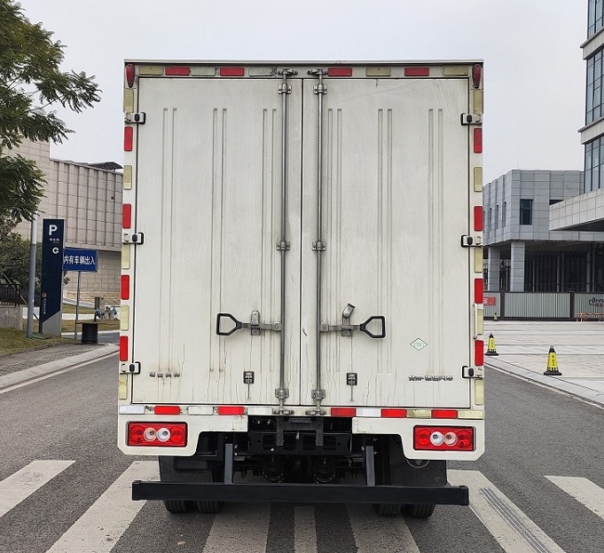 福田牌BJ5045XXY9JC6-AB2廂式運輸車公告圖片