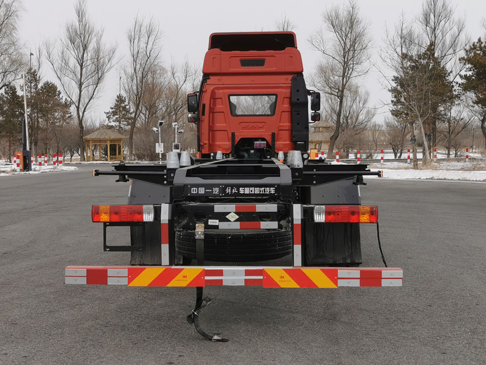 解放牌CA5180ZKXP62M2L5E6車廂可卸式汽車公告圖片