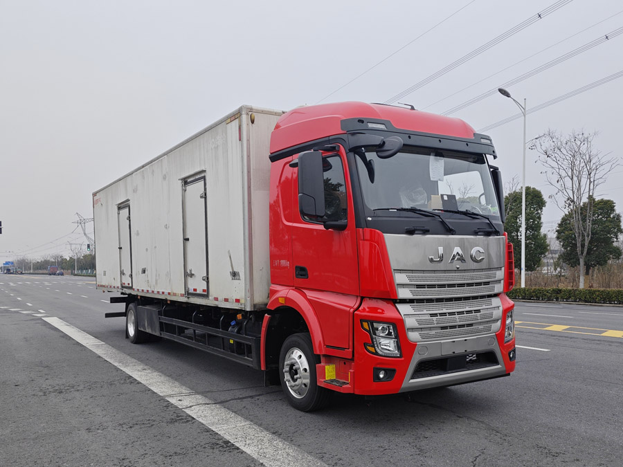 江淮牌HFC5181XLCP4K4A70S冷藏車(chē)公告圖片