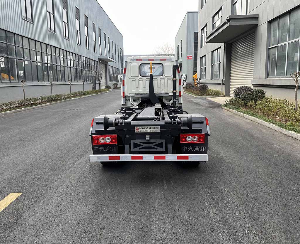 中汽牌ZQZ5031ZXXF6車廂可卸式垃圾車公告圖片