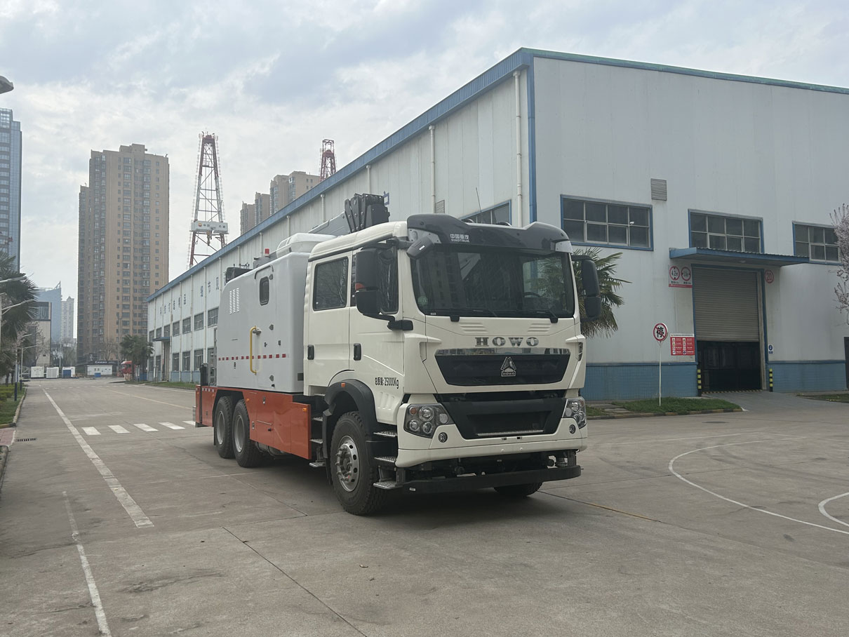 寶石機(jī)械牌BSJ5252TCS測試井架車