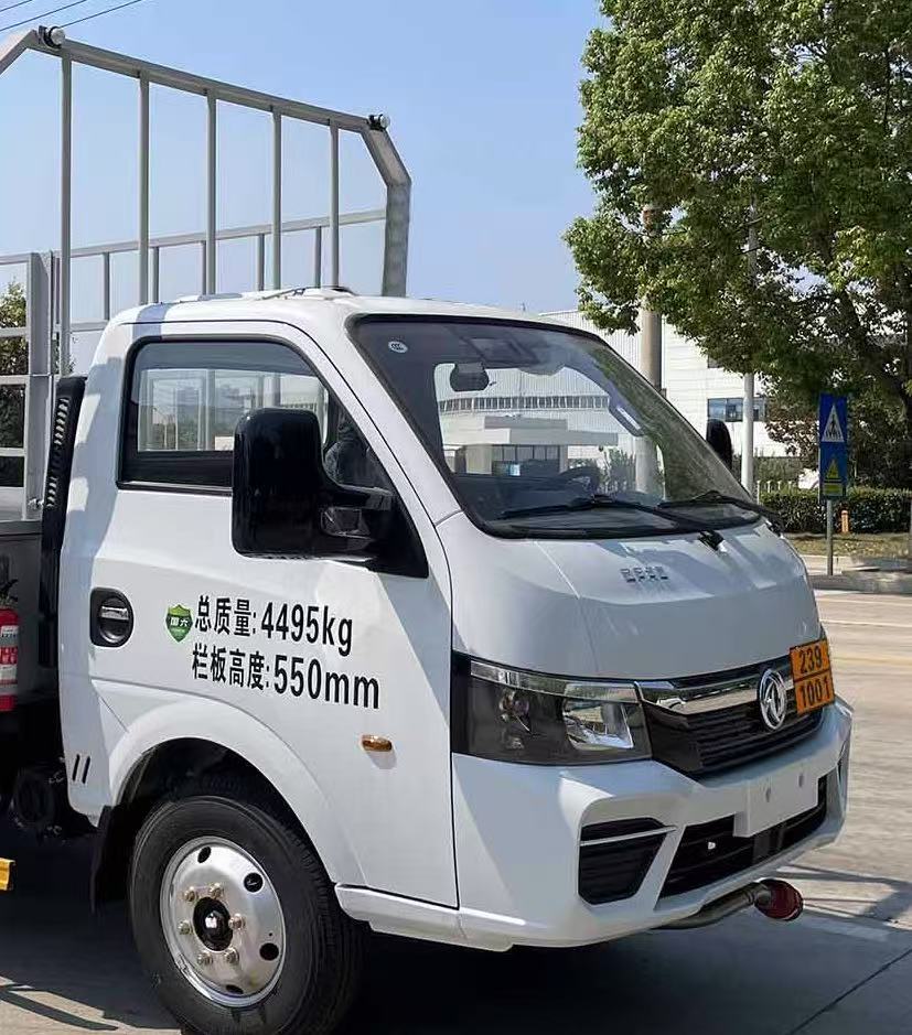 專威牌HTW5041TQPE6氣瓶運輸車公告圖片