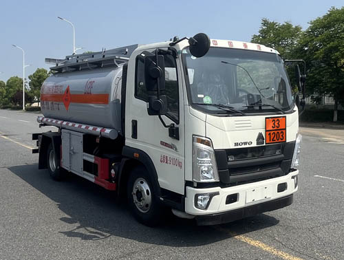 天威緣牌TWY5097GJYZ6加油車