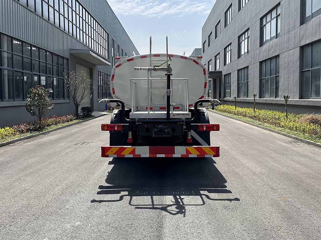 中汽牌ZQZ5187GQXBEVDC1純電動(dòng)清洗車公告圖片