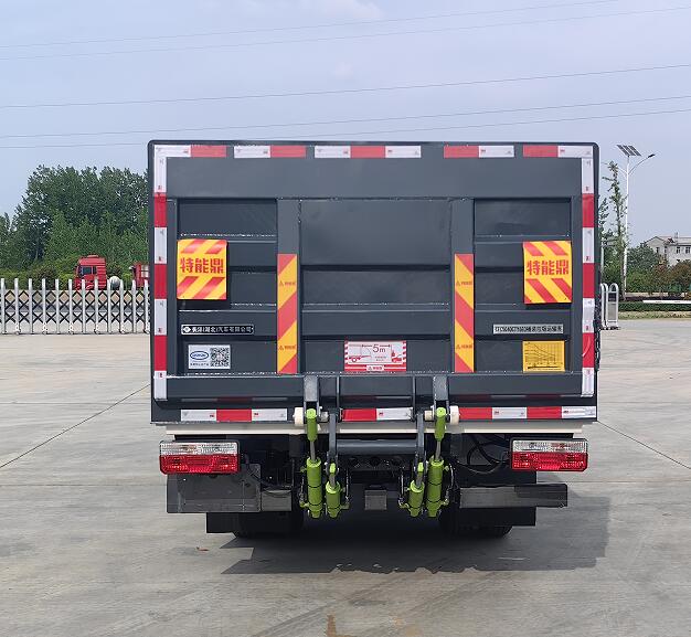 桶裝垃圾運(yùn)輸車圖片