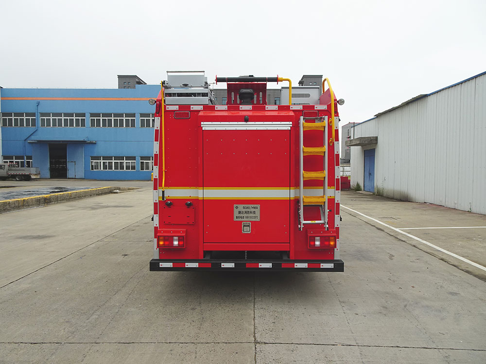 捷達(dá)消防牌SJD5120GXFSG40/HWA水罐消防車公告圖片