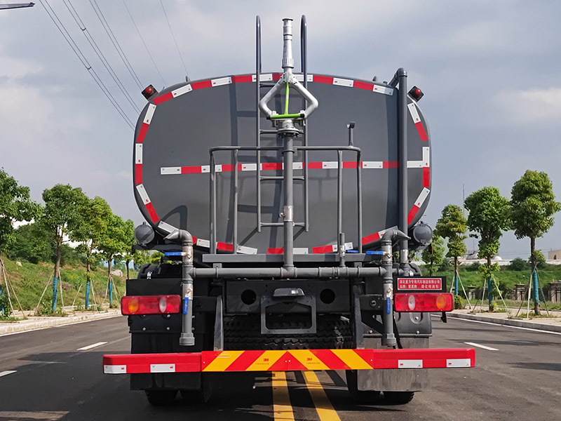 聚重牌SLF5160GPSE6綠化噴灑車公告圖片