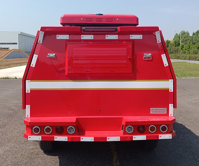 中滎汽車(chē)牌ZXD5030XZHCALS4HEV插電式增程混合動(dòng)力指揮車(chē)公告圖片