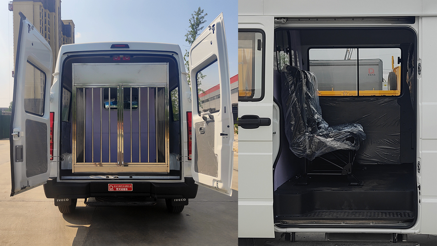 警犬運(yùn)輸車圖片