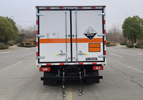 匯力威牌VVV5090XFWBJ6腐蝕性物品廂式運(yùn)輸車公告圖片