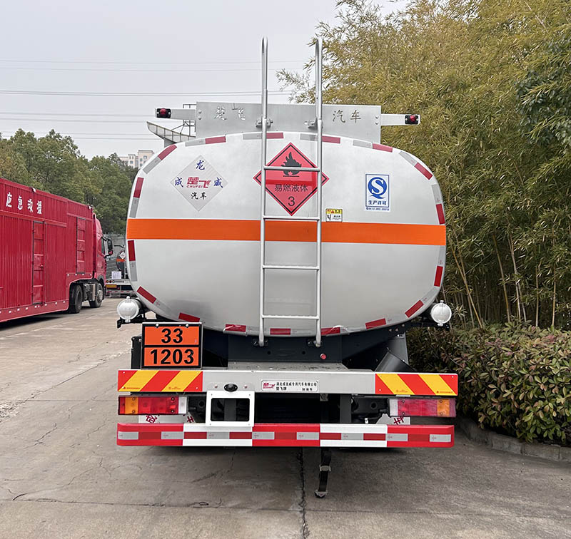 楚飛牌CLQ5189GJY6E加油車公告圖片