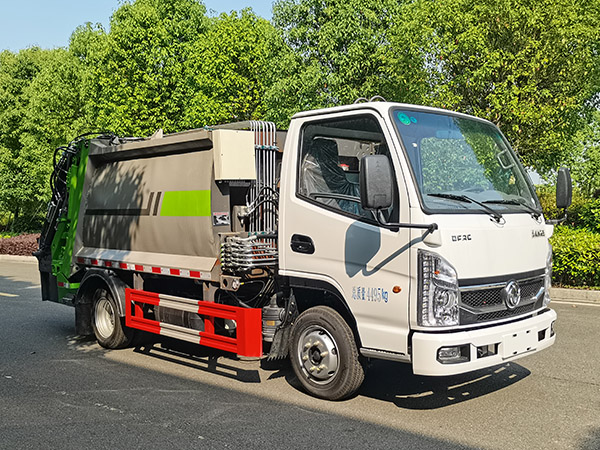 博利牌BLT5041ZYSE6壓縮式垃圾車