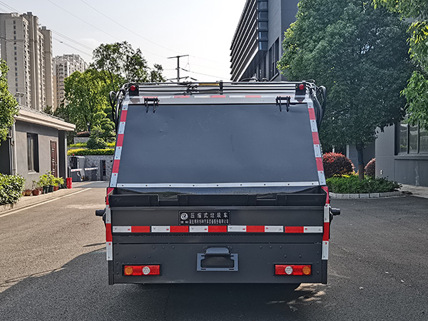 博利牌BLT5041ZYSE6壓縮式垃圾車公告圖片