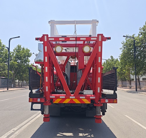 西石牌XSJ5420TXJ6修井機(jī)公告圖片