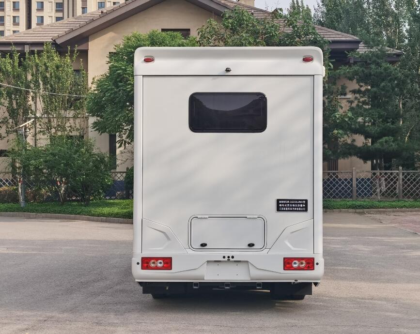 新星房車(chē)牌JBG5072XLJPHEV插電式混合動(dòng)力旅居車(chē)公告圖片