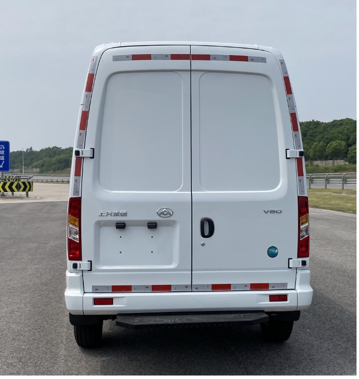 大通牌SH5043XXYA7DB廂式運輸車公告圖片