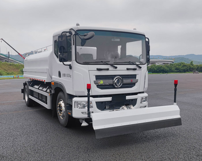 中植汽車牌CDL5180GQXDFBEV純電動清洗車