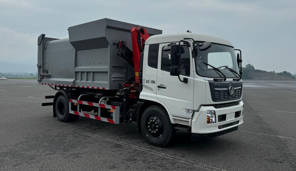 重特牌QYZ5181ZDZ6吊裝式垃圾車