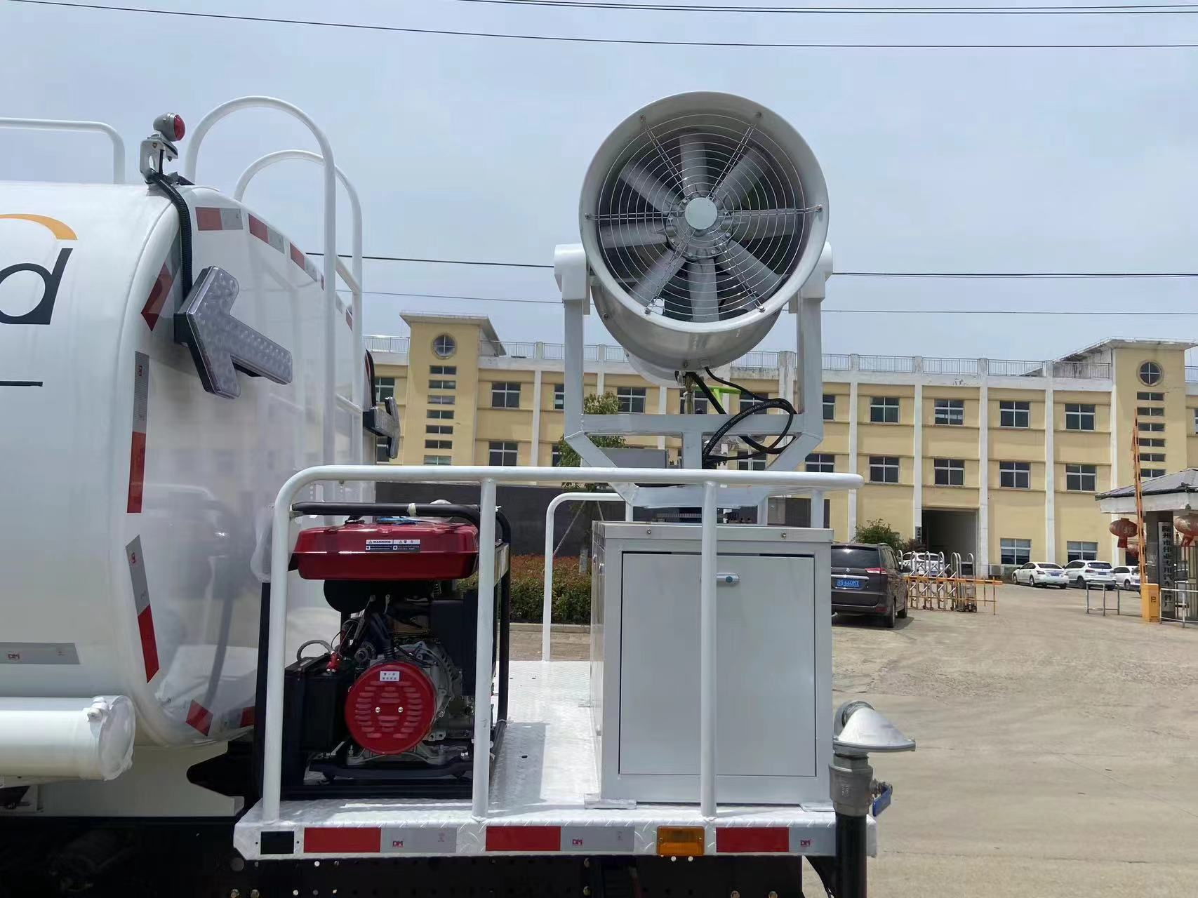 恒誠睿德牌HRD5160GPSS綠化噴灑車公告圖片