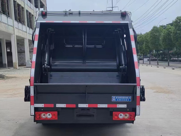 程力威牌CLW5041ZYSAHJ壓縮式垃圾車公告圖片
