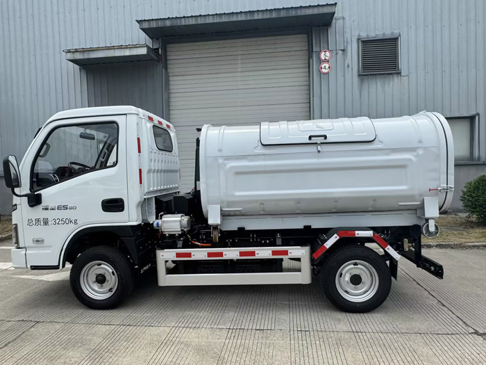 犀重牌AXZ5030ZXXDTBEV純電動(dòng)車廂可卸式垃圾車公告圖片