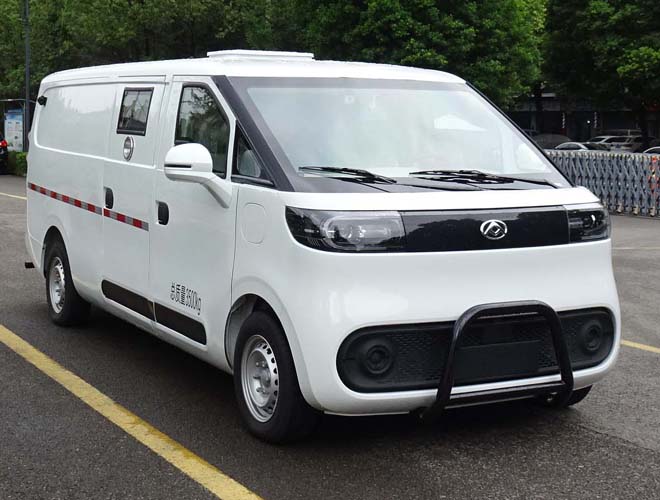 圣路牌SLT5041XYCETBEV-AM純電動運(yùn)鈔車