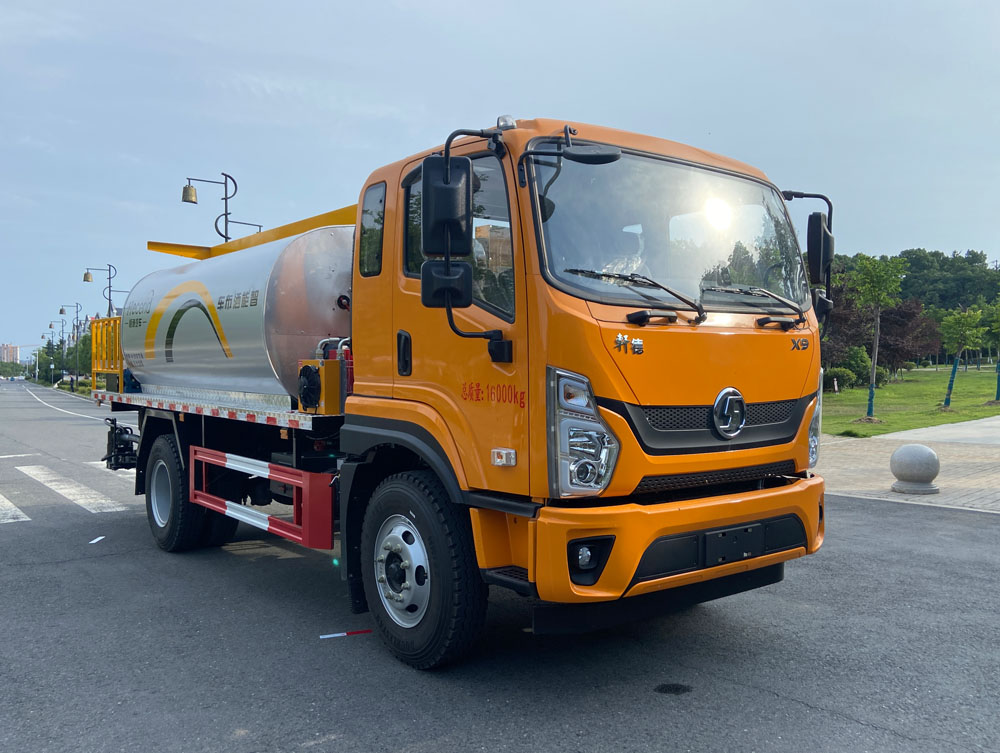 恒誠睿德牌HRD5160GLQS瀝青灑布車