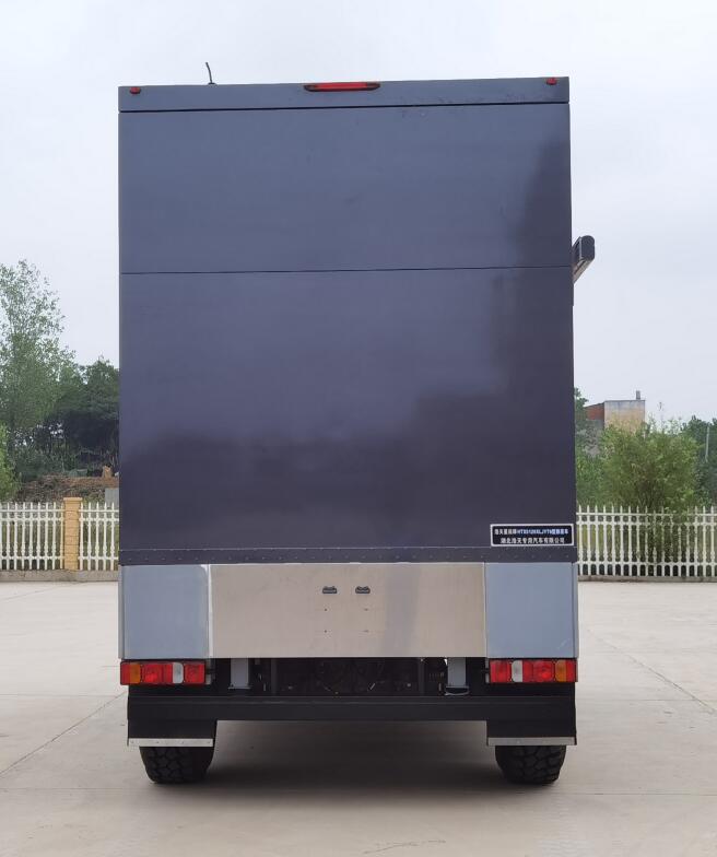 浩天星運(yùn)牌HTX5120XLJYT6旅居車公告圖片