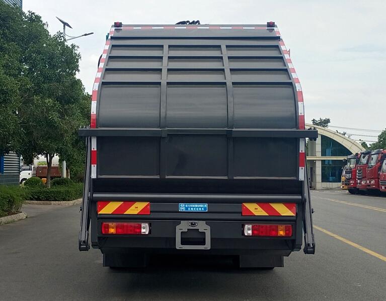 程力牌CL5251ZYS6AHQ壓縮式垃圾車公告圖片