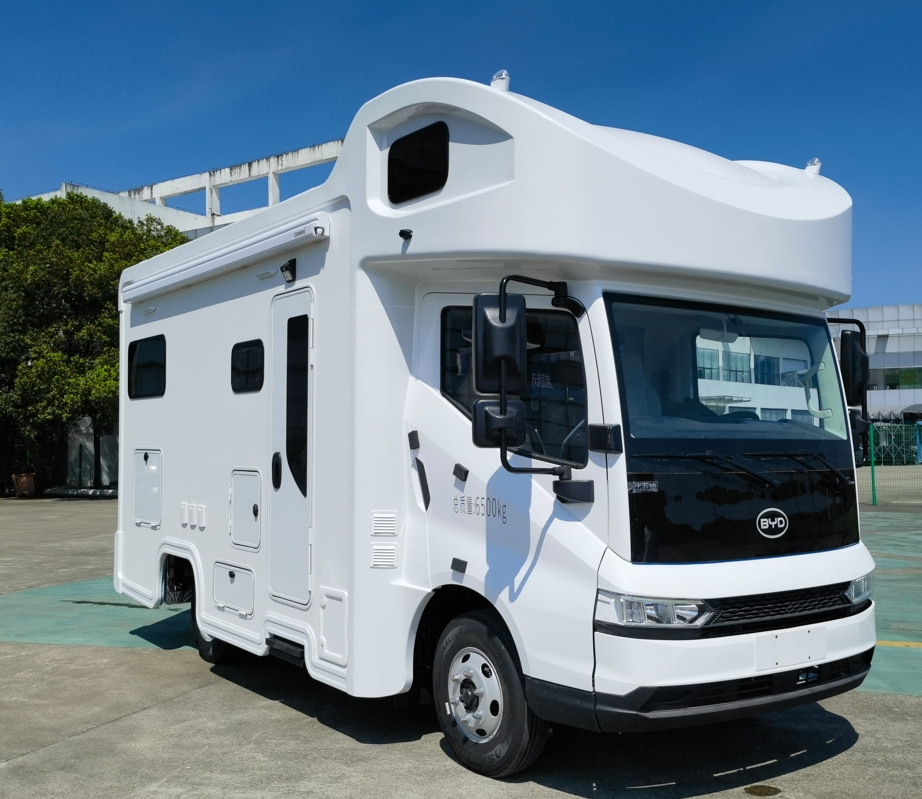 歐旅牌ZCL5060XLJAHEV插電式增程混合動(dòng)力旅居車(chē)公告圖片