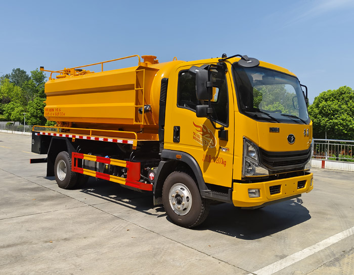 CL5110GQW6ACC型清洗吸污車圖片