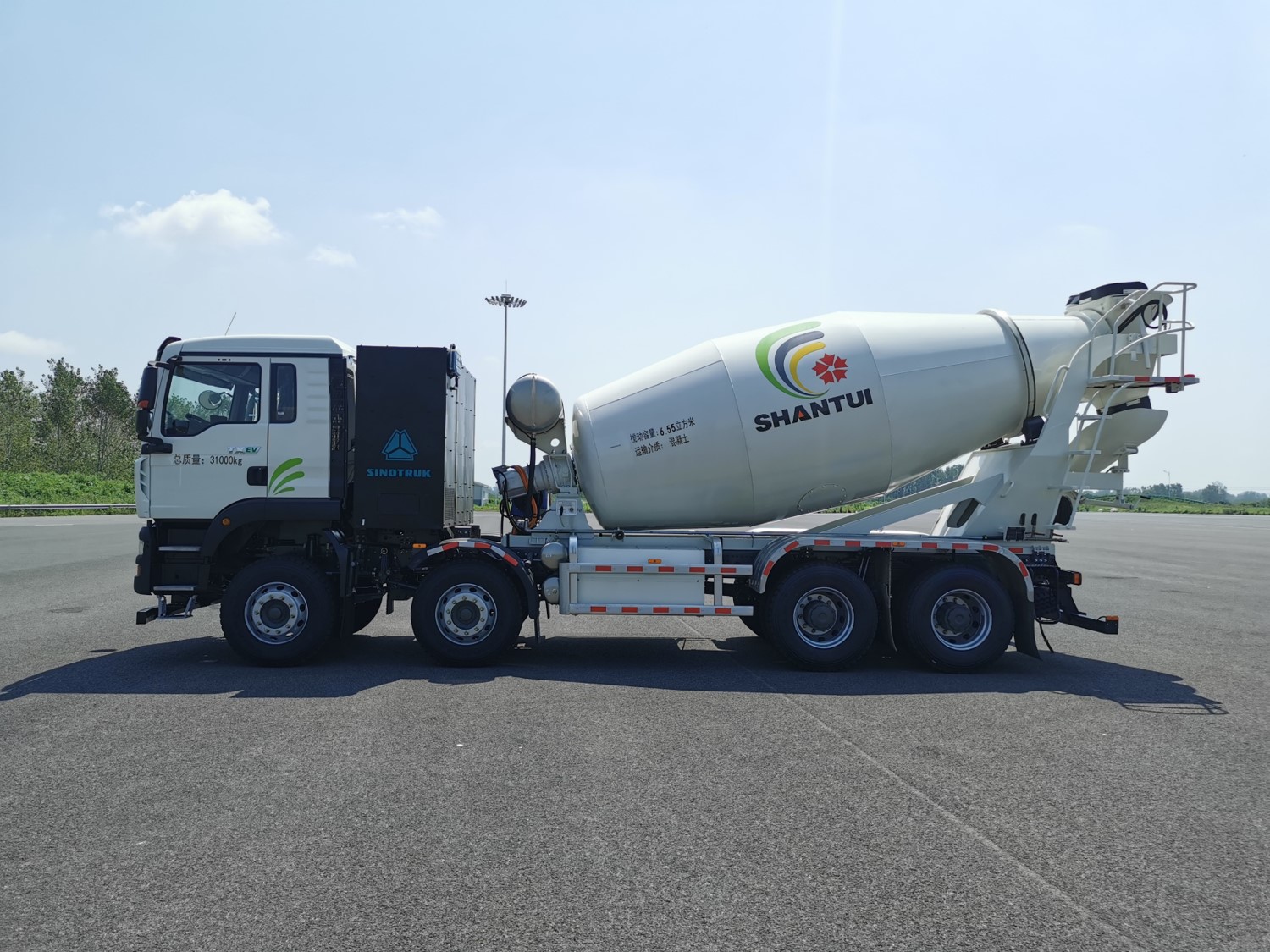 建友牌SDX5316GJBBEV9純電動(dòng)混凝土攪拌運(yùn)輸車公告圖片