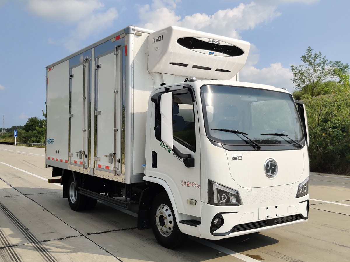 陜汽牌SX5047XLCBEV341N純電動冷藏車公告圖片