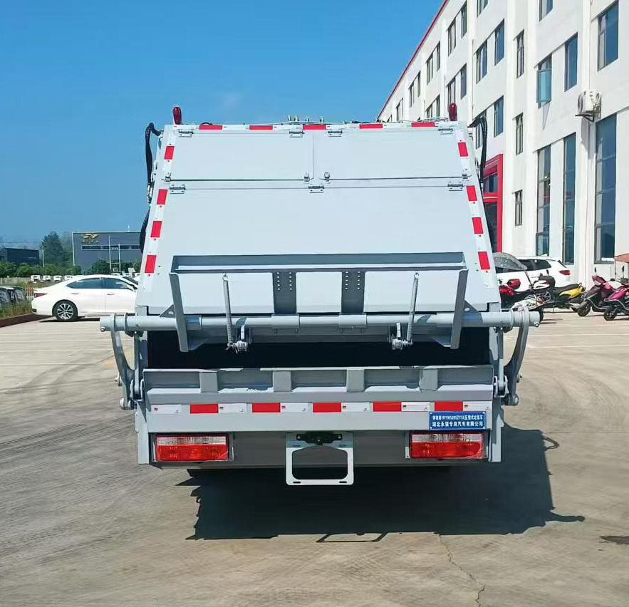 柯銘牌WYW5095ZYSE壓縮式垃圾車公告圖片
