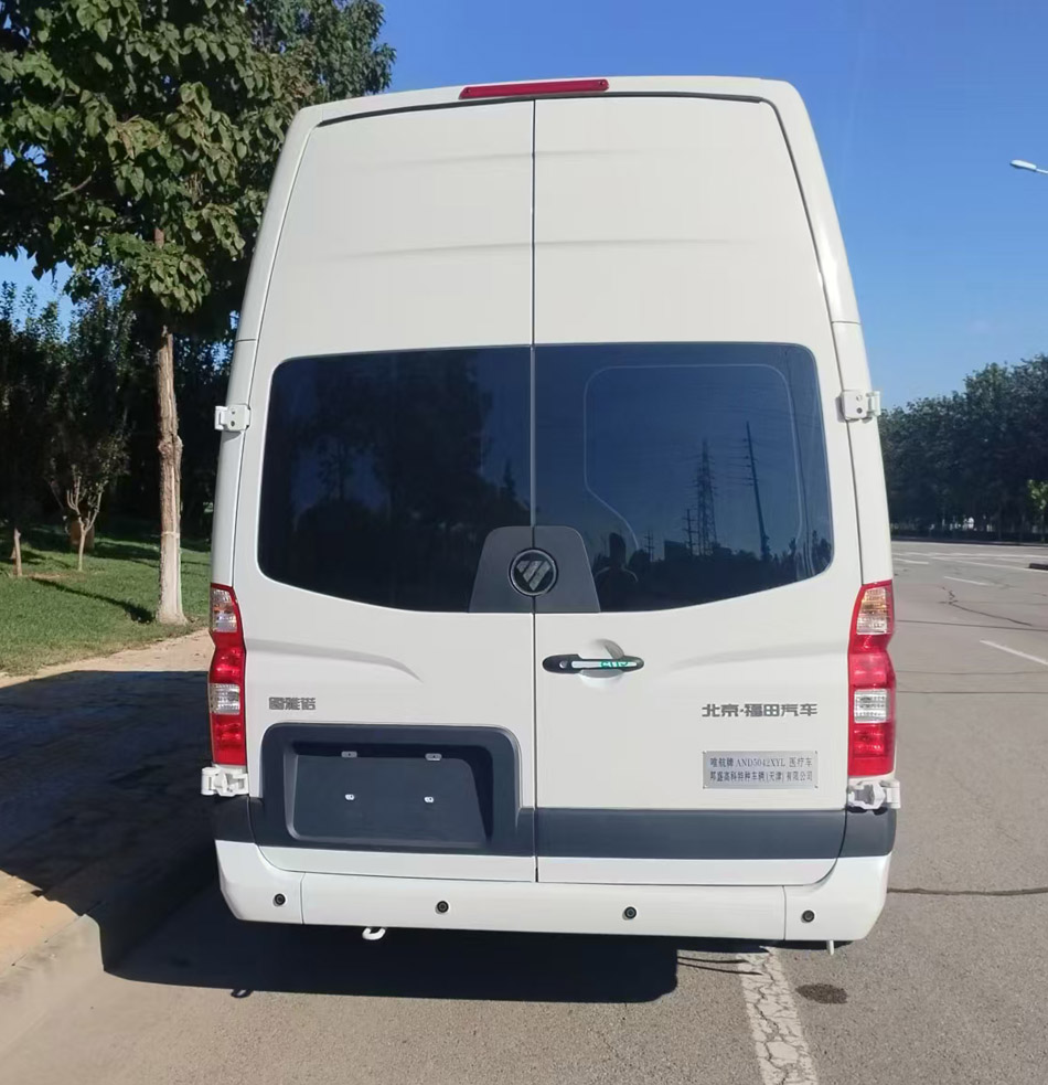 唯航牌AND5042XYL醫(yī)療車公告圖片