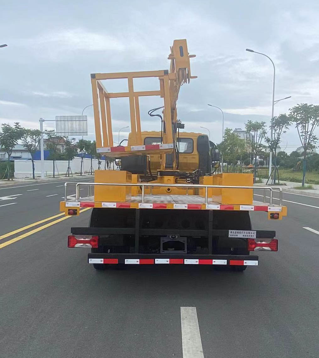 瑞雅晟牌RRR5043XJXS抽油機(jī)檢修車公告圖片